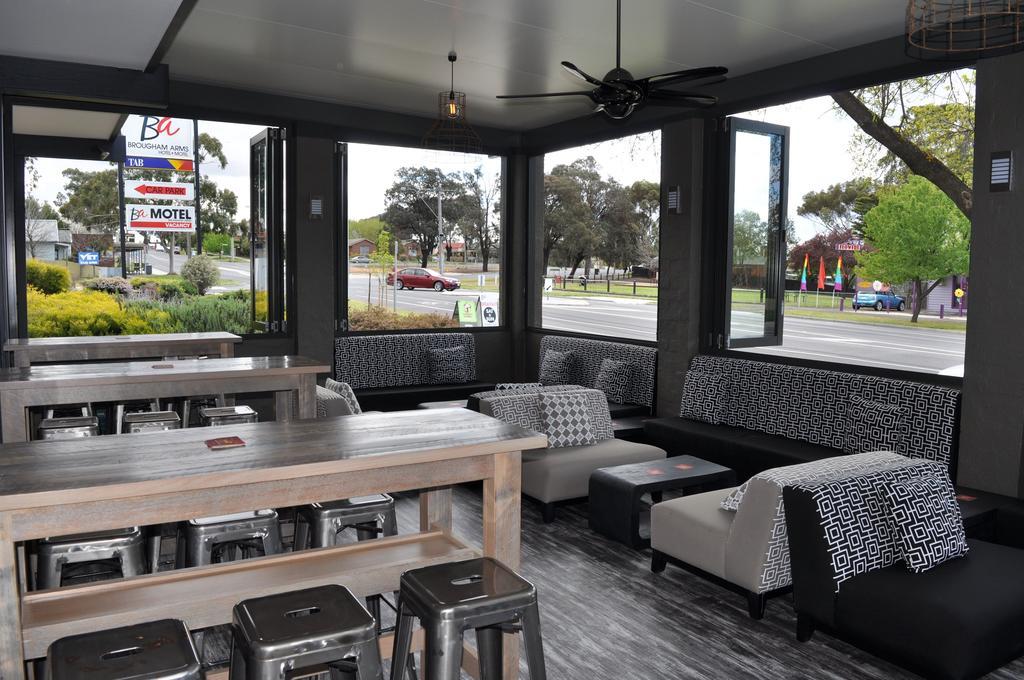 Brougham Arms Hotel Bendigo Eksteriør billede